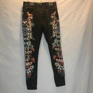 INSIGHT JEANS